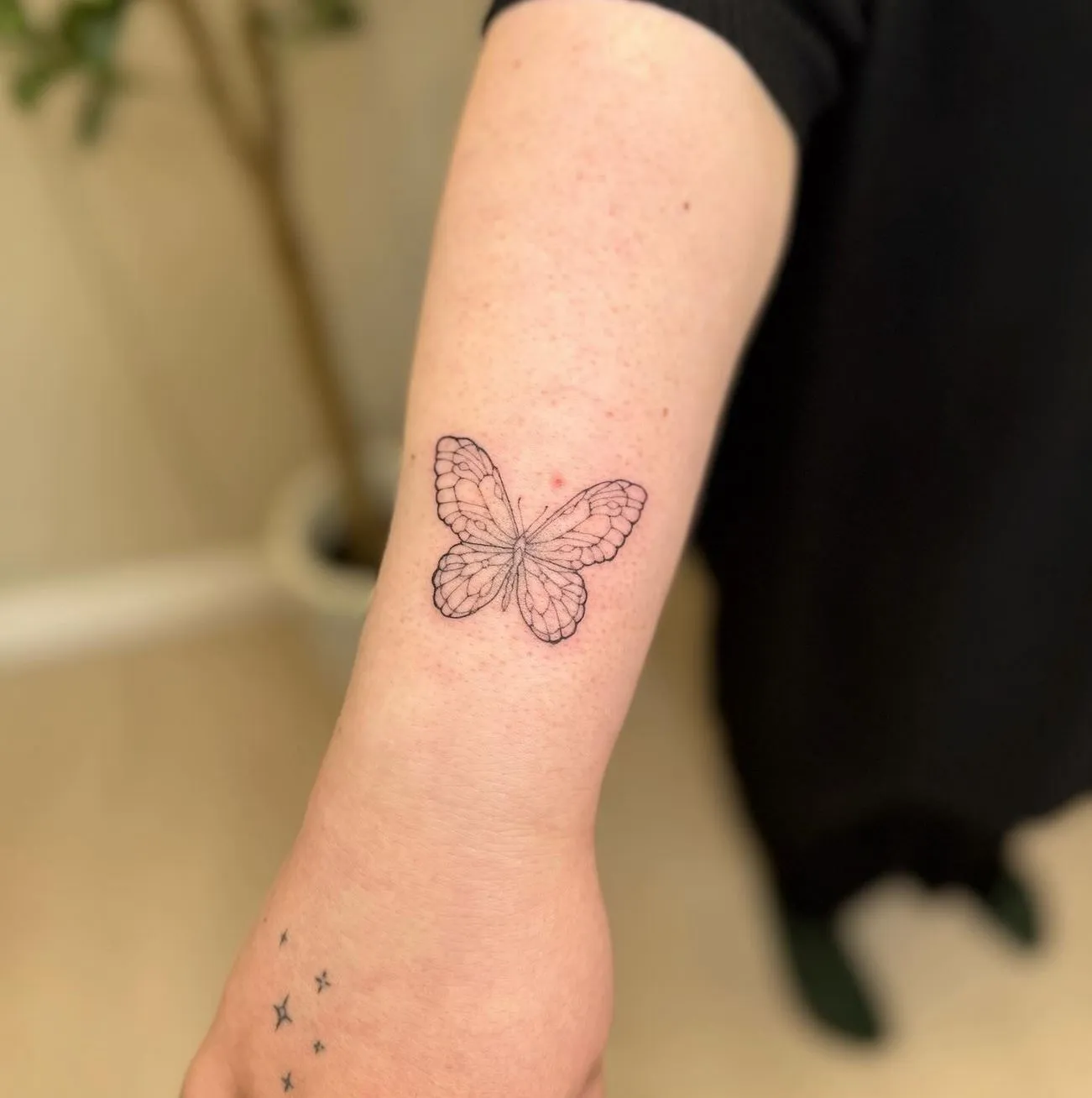 Do I Need a Qualification to Tattoo